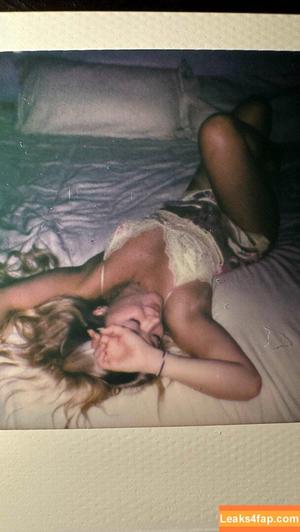 Katie Sigmond photo #0250