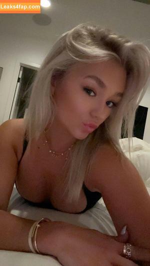 Katie Sigmond photo #0524