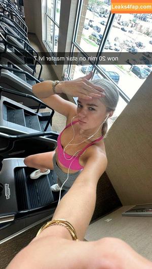 Katie Sigmond photo #0664