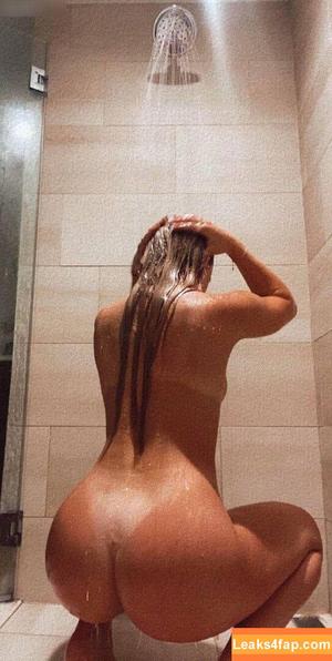 Katie Sigmond photo #0750