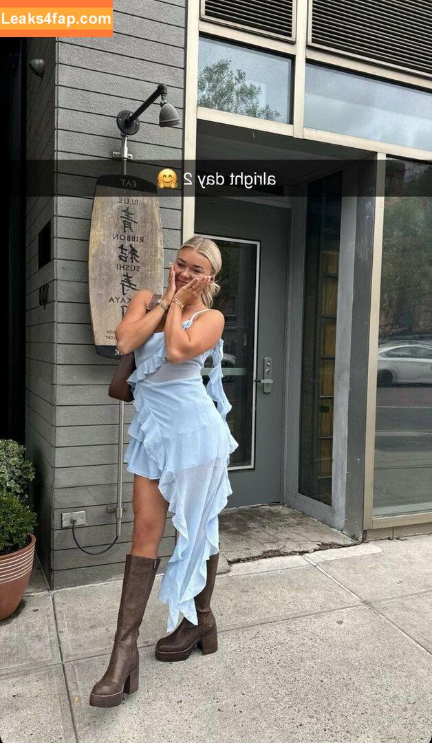 Katie Sigmond / katiesigmondd leaked photo photo #1078