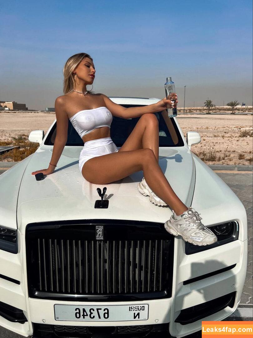 Killer Katrin / killer_katrin leaked photo photo #0373