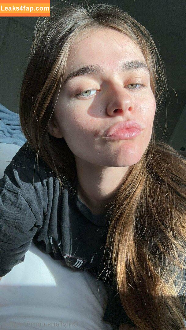 Megan Guthrie / Megnutt02 / megnut leaked photo photo #0382