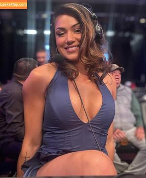 Pearl Gonzalez photo #0001