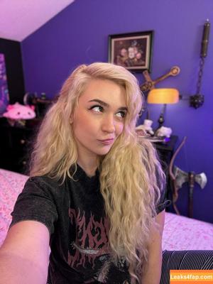 RoseASMR photo #0003