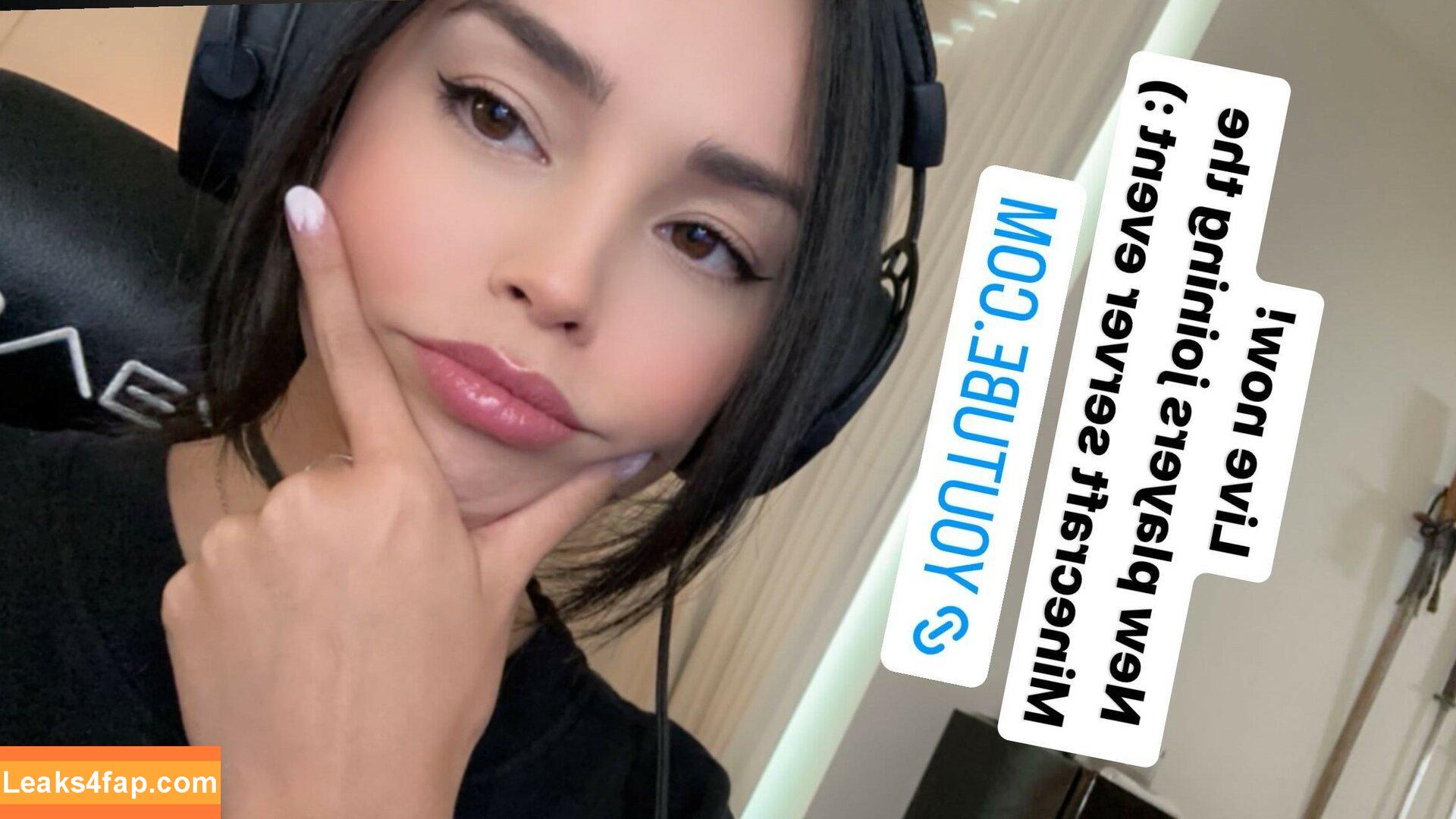 Valkyrae /  leaked photo photo #0125