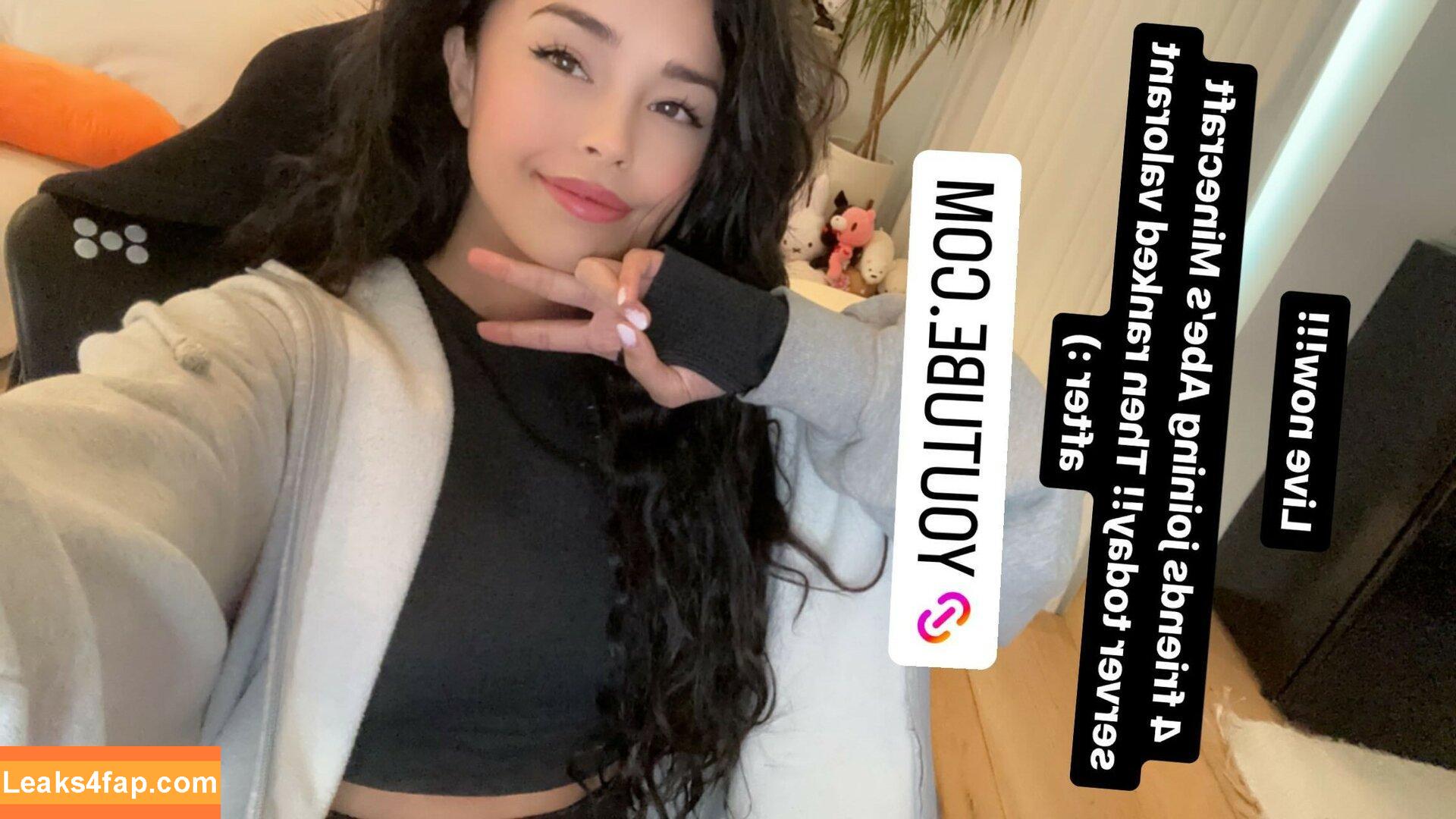 Valkyrae /  leaked photo photo #0126