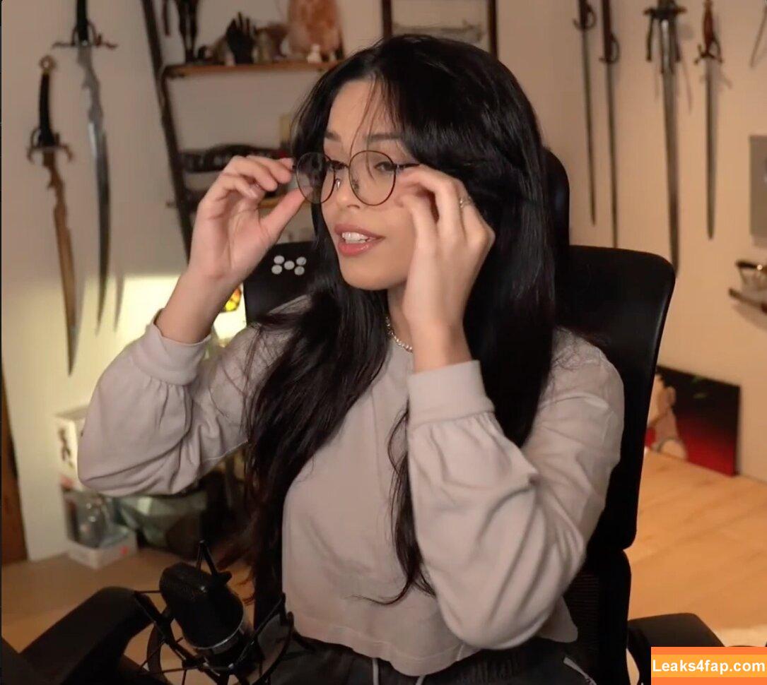 Valkyrae /  leaked photo photo #0280