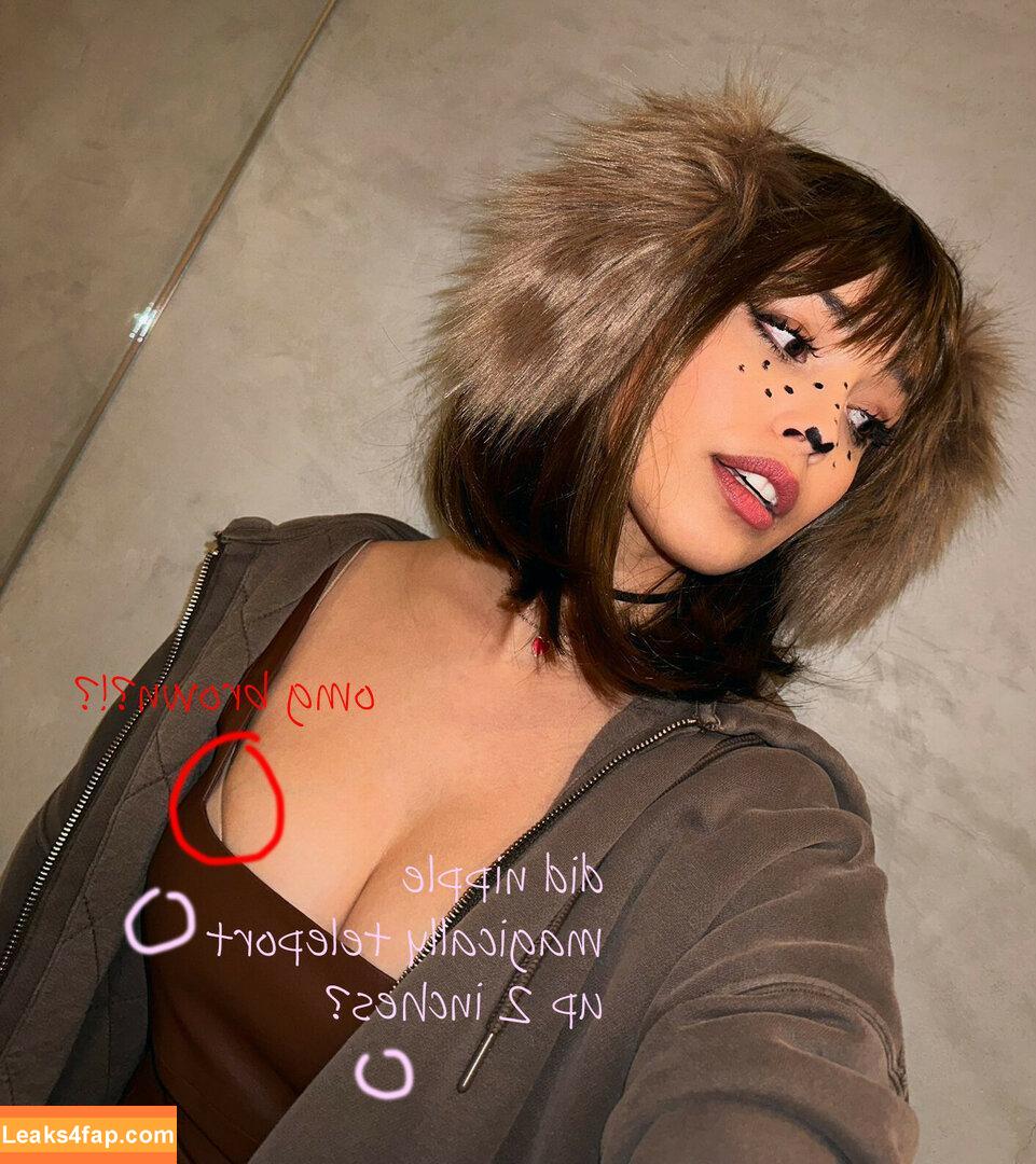 Valkyrae /  leaked photo photo #0283