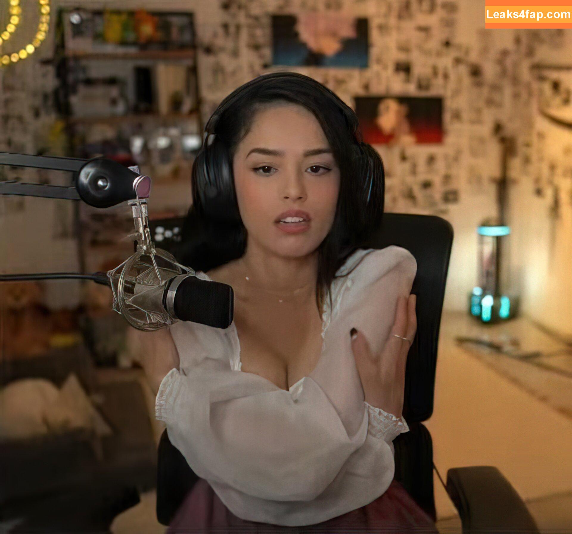 Valkyrae /  leaked photo photo #0438