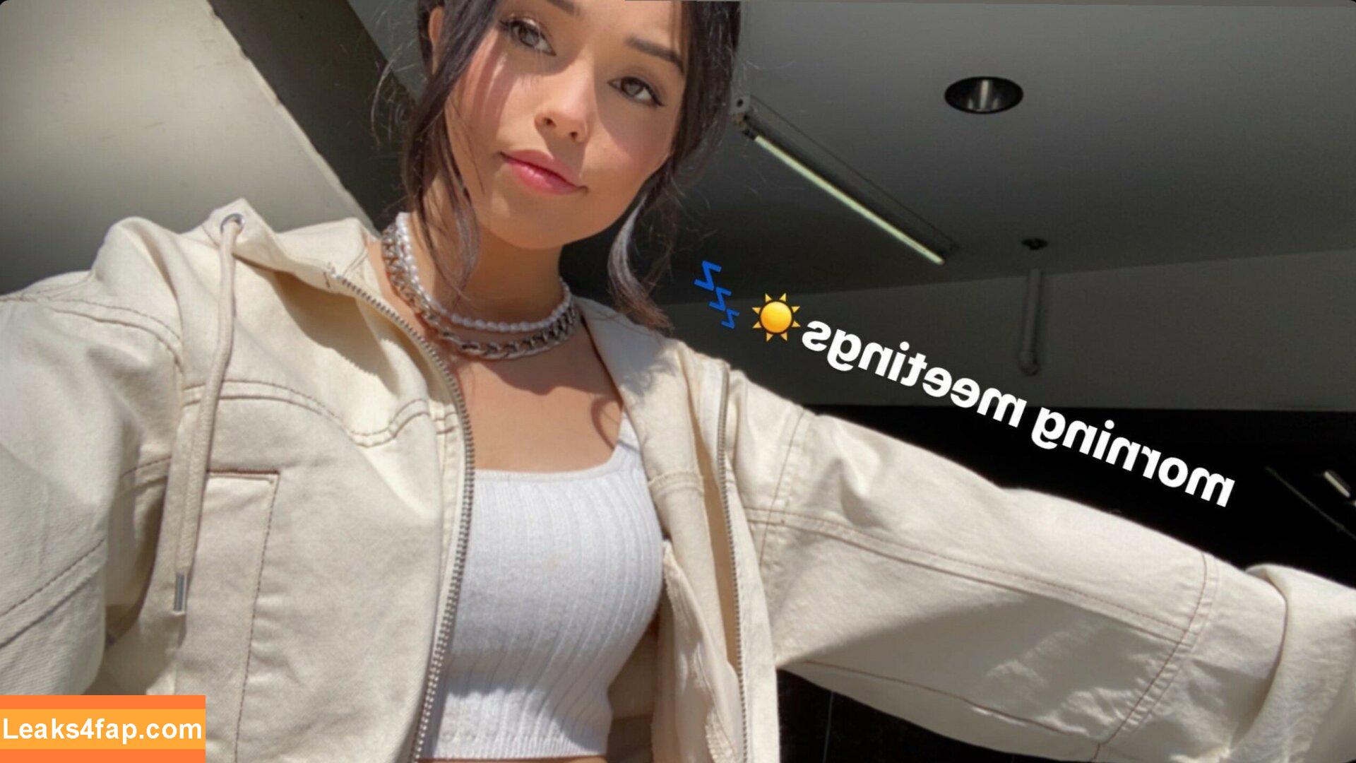 Valkyrae /  leaked photo photo #0517