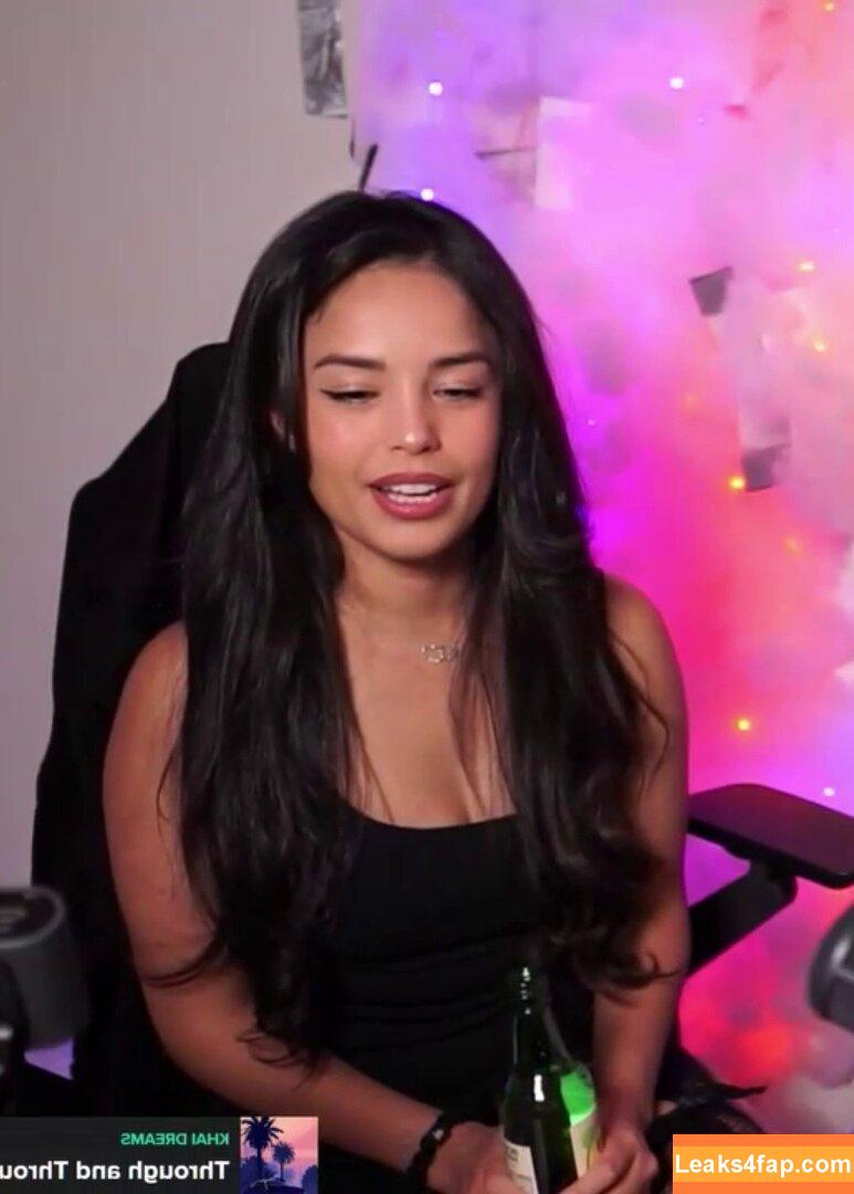 Valkyrae /  слитое фото фото #0710