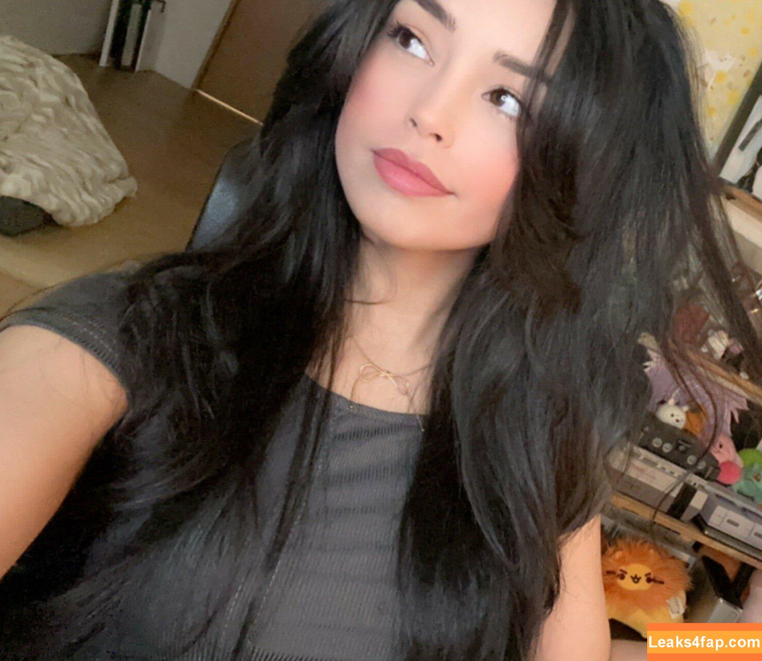 Valkyrae /  leaked photo photo #0722