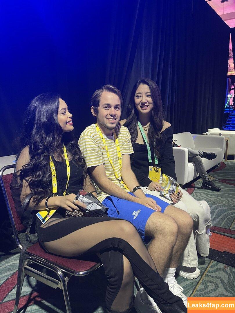 Valkyrae /  leaked photo photo #0975