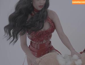 Valkyrae photo #0009