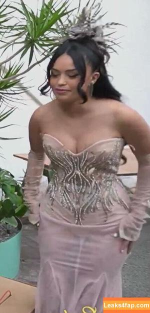 Valkyrae photo #0083