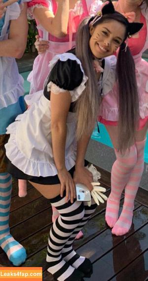 Valkyrae photo #0825