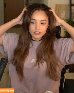 Valkyrae photo #0970