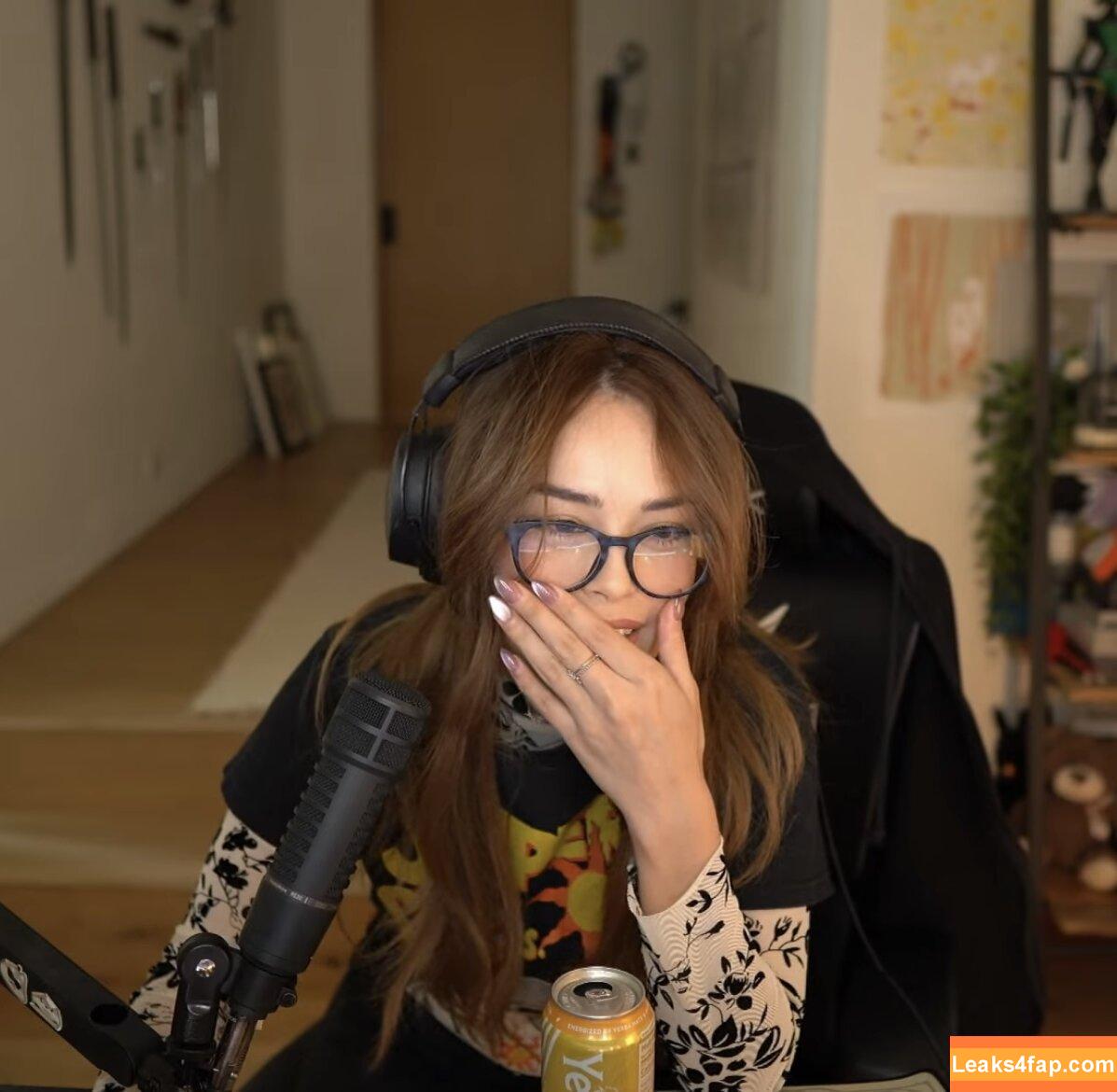 Valkyrae /  leaked photo photo #1043