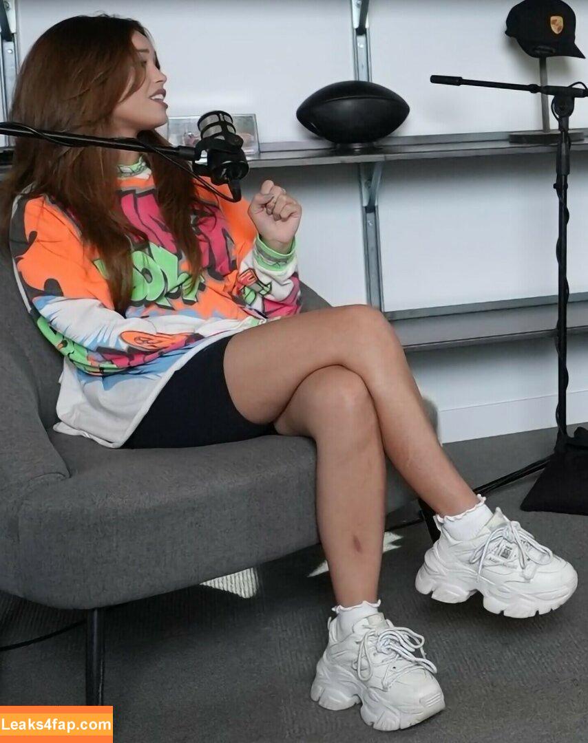 Valkyrae /  leaked photo photo #1179