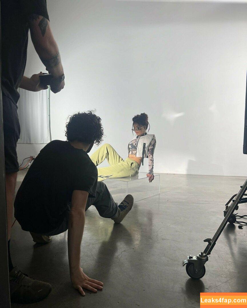 Valkyrae /  leaked photo photo #1430