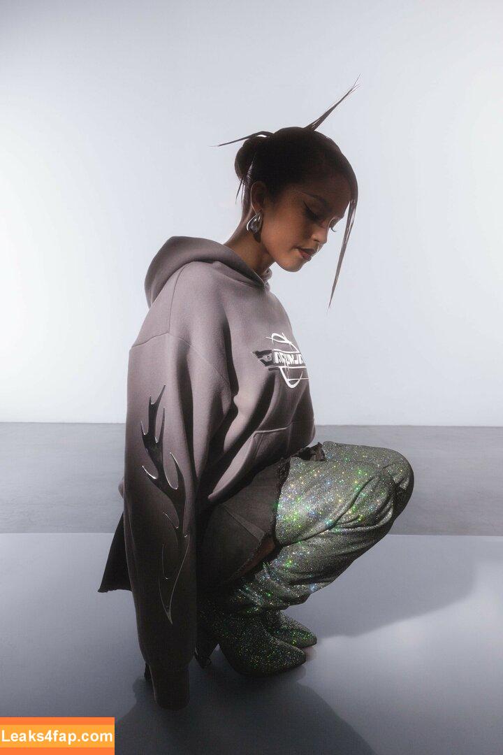 Valkyrae /  leaked photo photo #1584