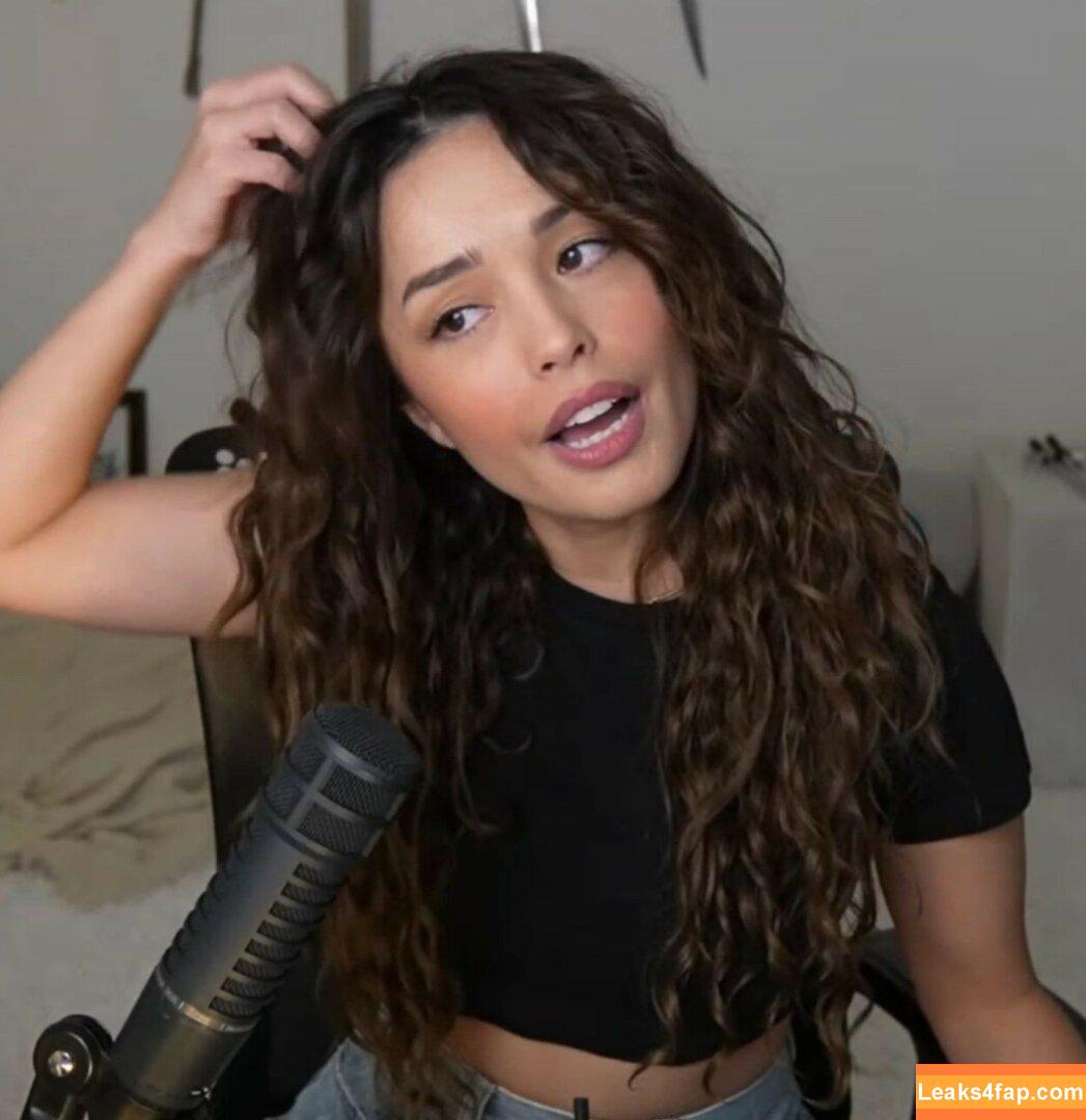 Valkyrae /  leaked photo photo #1905