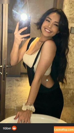 Valkyrae photo #1003