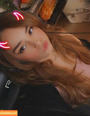 Valkyrae photo #1032