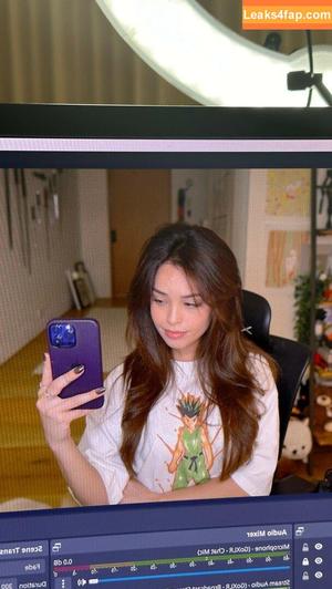 Valkyrae photo #1085