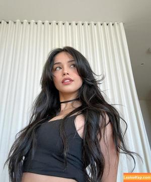 Valkyrae photo #1094