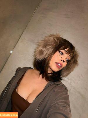 Valkyrae photo #1119