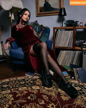 Valkyrae photo #1133