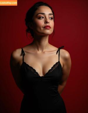 Valkyrae photo #1395