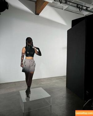 Valkyrae photo #1435