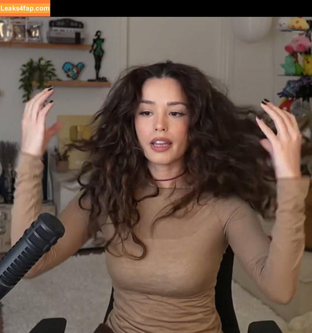 Valkyrae /  leaked photo photo #2042