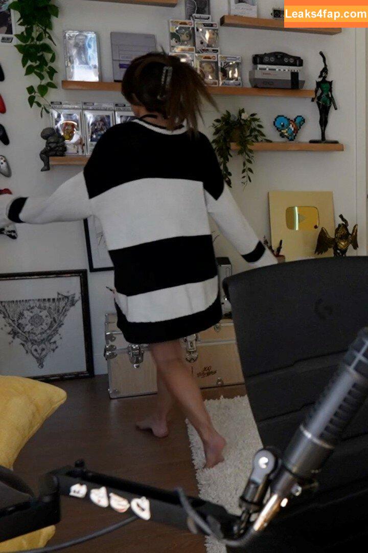 Valkyrae /  leaked photo photo #2069