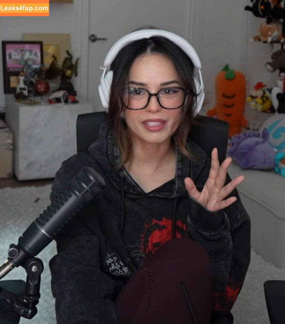 Valkyrae /  leaked photo photo #2219