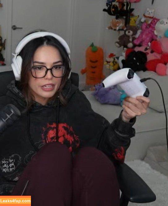 Valkyrae /  leaked photo photo #2221