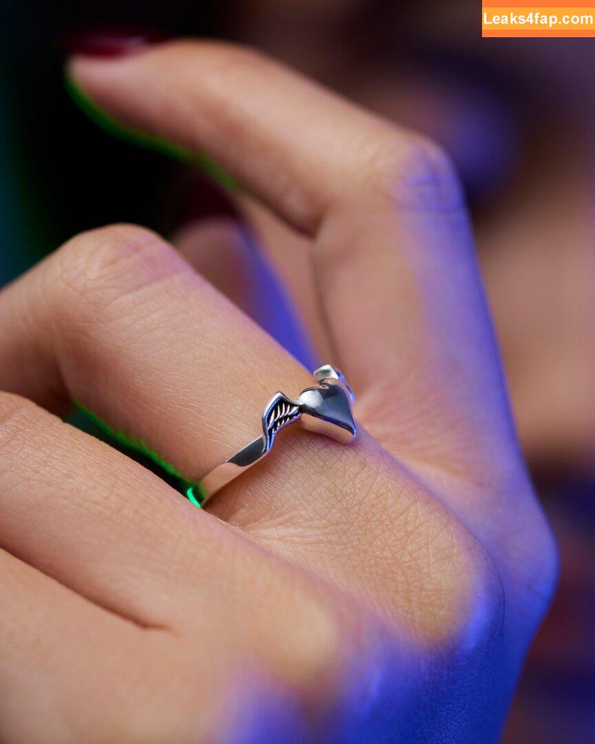 Valkyrae /  leaked photo photo #2235