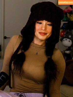 Valkyrae photo #2050