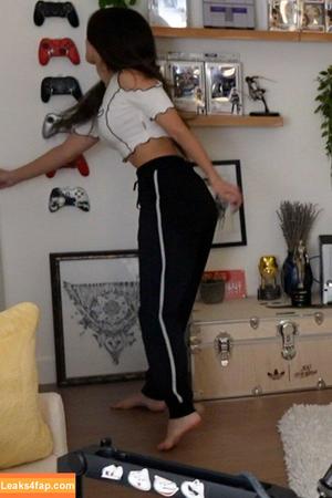 Valkyrae photo #2060