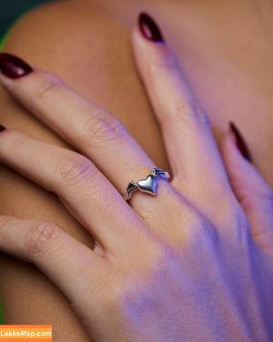 Valkyrae photo #2236