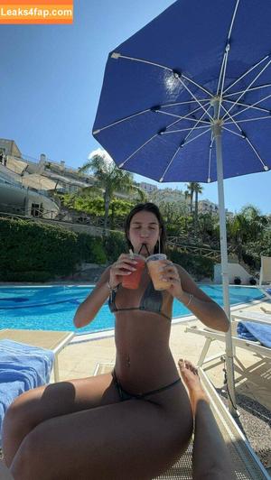 Mikaela Fuente photo #0004