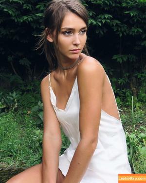 Rachel Cook photo #0011