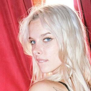 Ashley Matheson Smashedely photo #0004