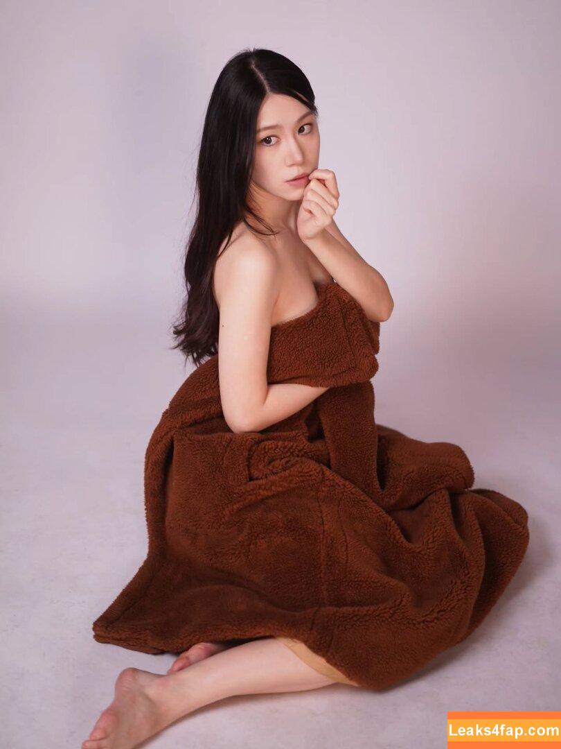 Emilyck Chan / emily_0224 / emilyk8z leaked photo photo #0022