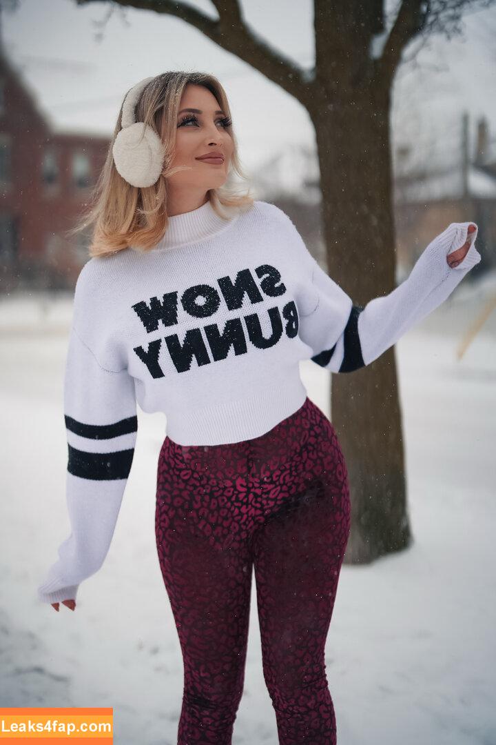 Holly Wolf / veronicafettx / wolfofthewild leaked photo photo #0855