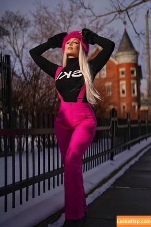 Holly Wolf photo #0604