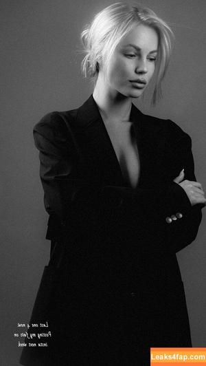 KT Lordahl фото #0011